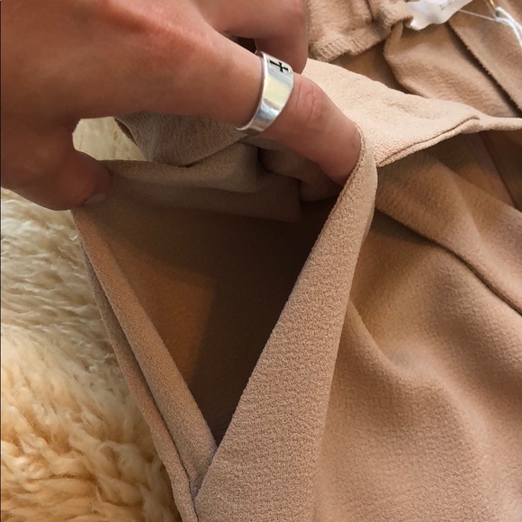 NWT Lush Wide Leg Cropped Pants - Picture 7 of 7